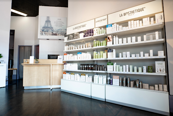 eliane's salon & barber North Vancouver