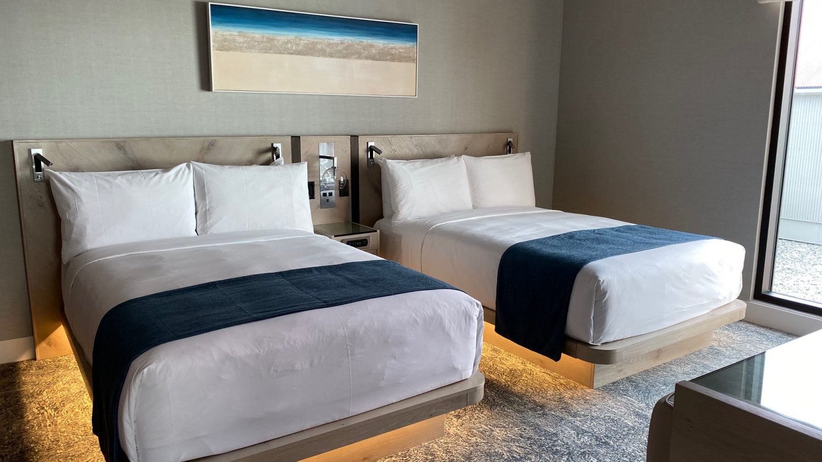 A room at the Seaside Hotel.